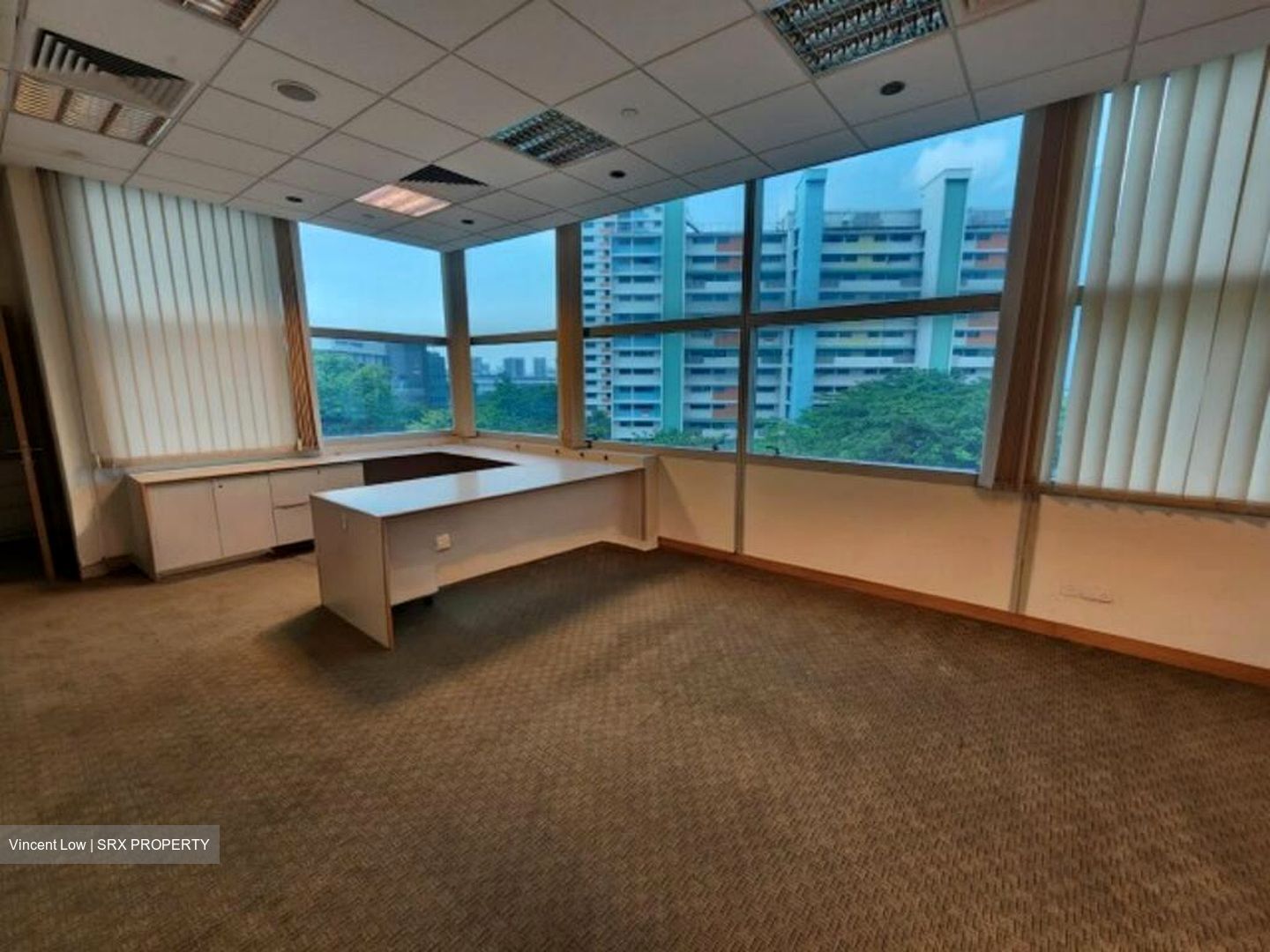 Lorong 8 Toa Payoh (D12), Office #496695861
